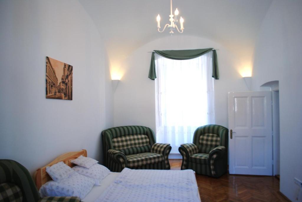 Dobo Teri Apartman Eger Rom bilde